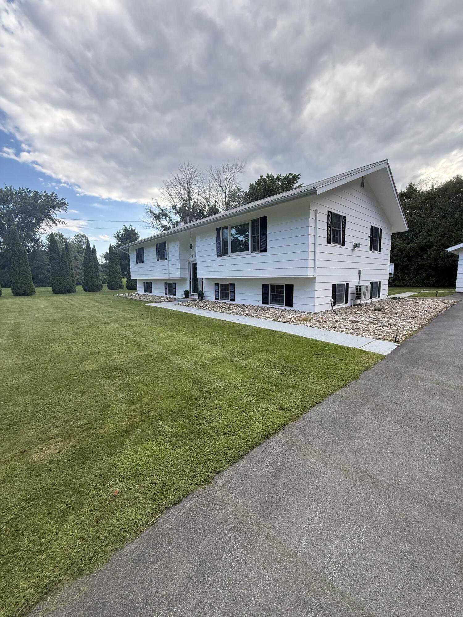 9079 U.s. 9 Chazy NY 12921