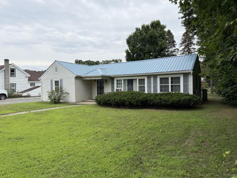 43 Kent Street Keeseville NY 12944