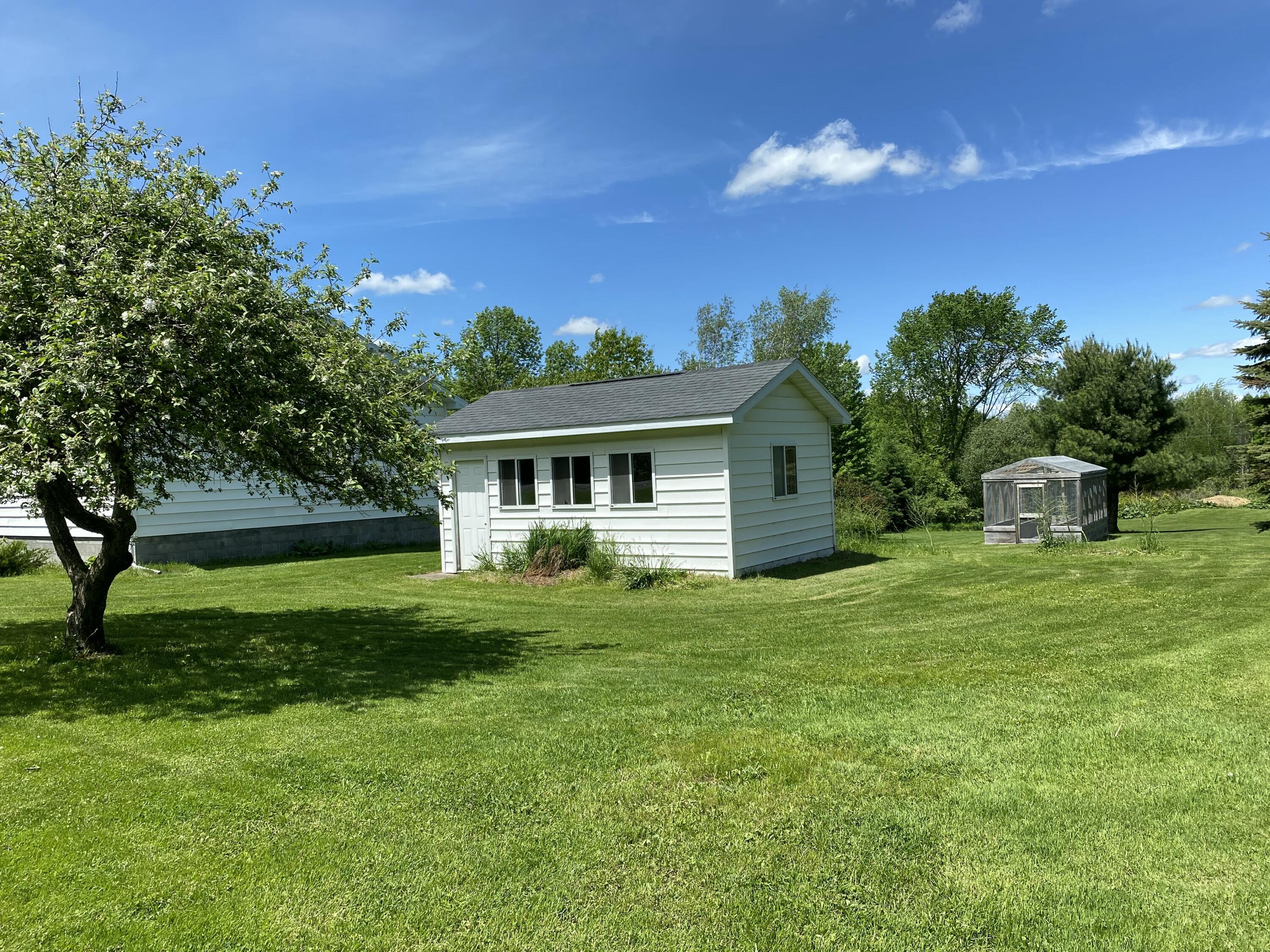 2009 U.s. 11 Bangor NY 12966