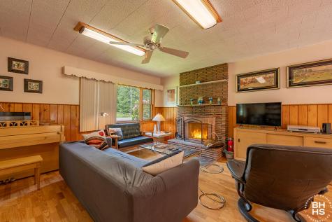 6122 Us Route 9 Elizabethtown NY 12932