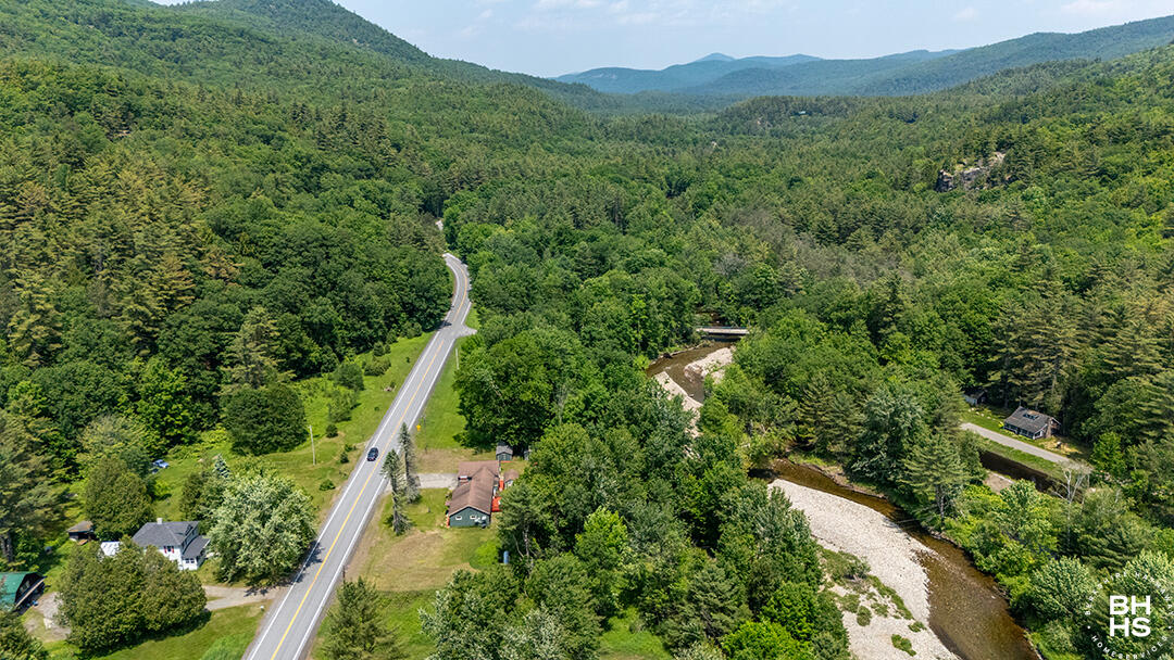 6122 Us Route 9 Elizabethtown NY 12932