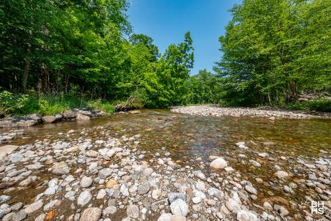 6122 Us Route 9 Elizabethtown NY 12932