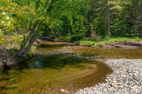 6122 Us Route 9 Elizabethtown NY 12932