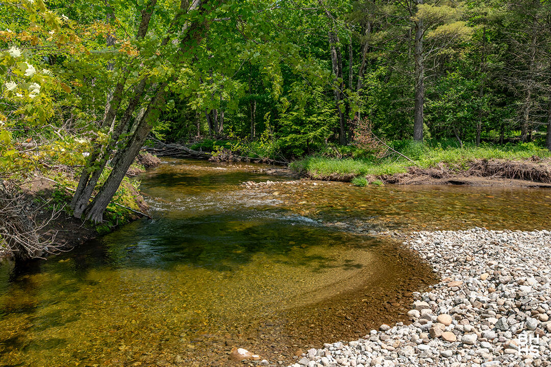 6122 Us Route 9 Elizabethtown NY 12932