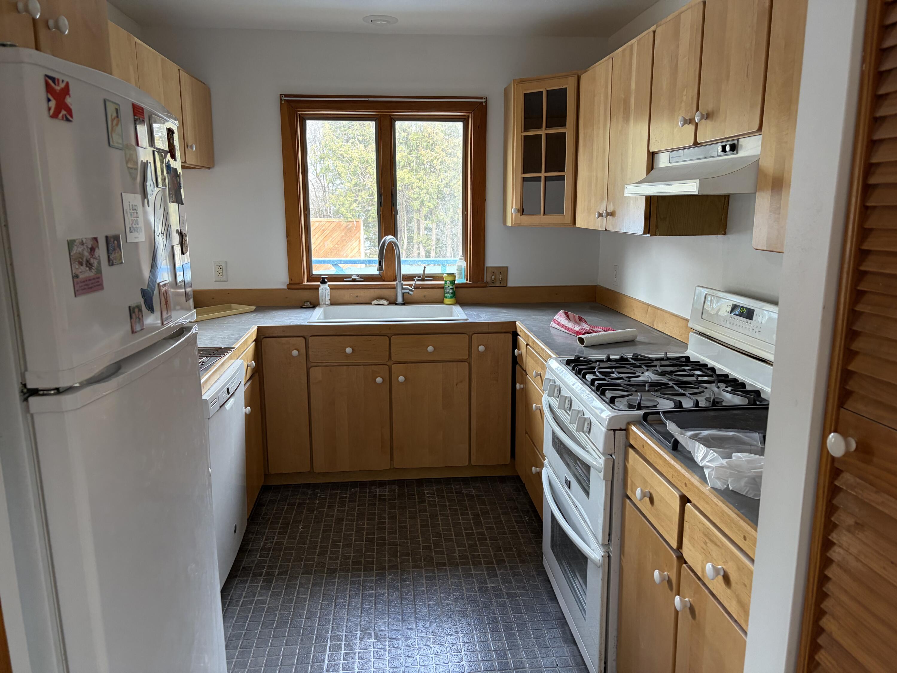 3 Laurel Court Plattsburgh NY 12901