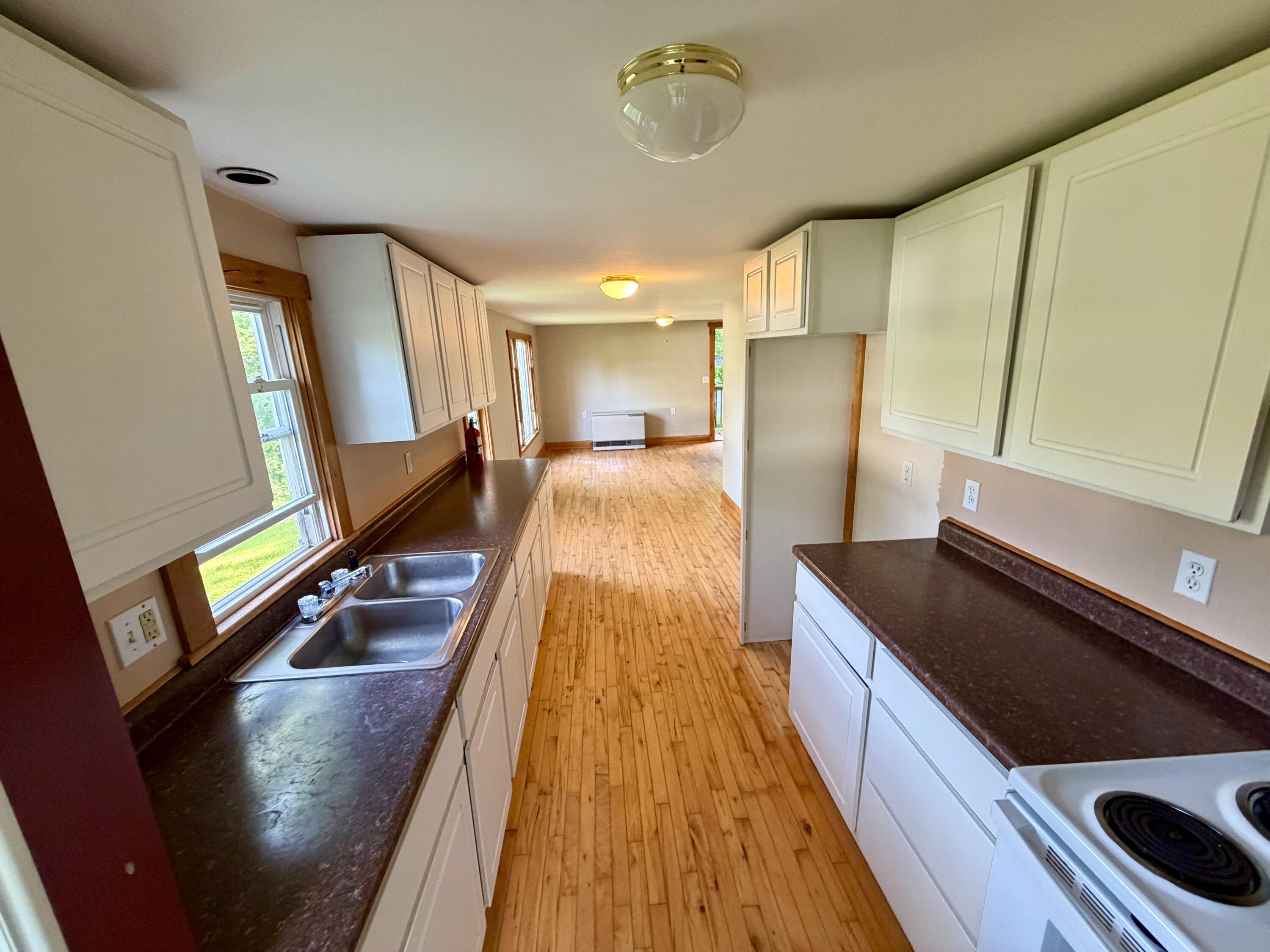 2895 Nys Route 73 Keene NY 12942