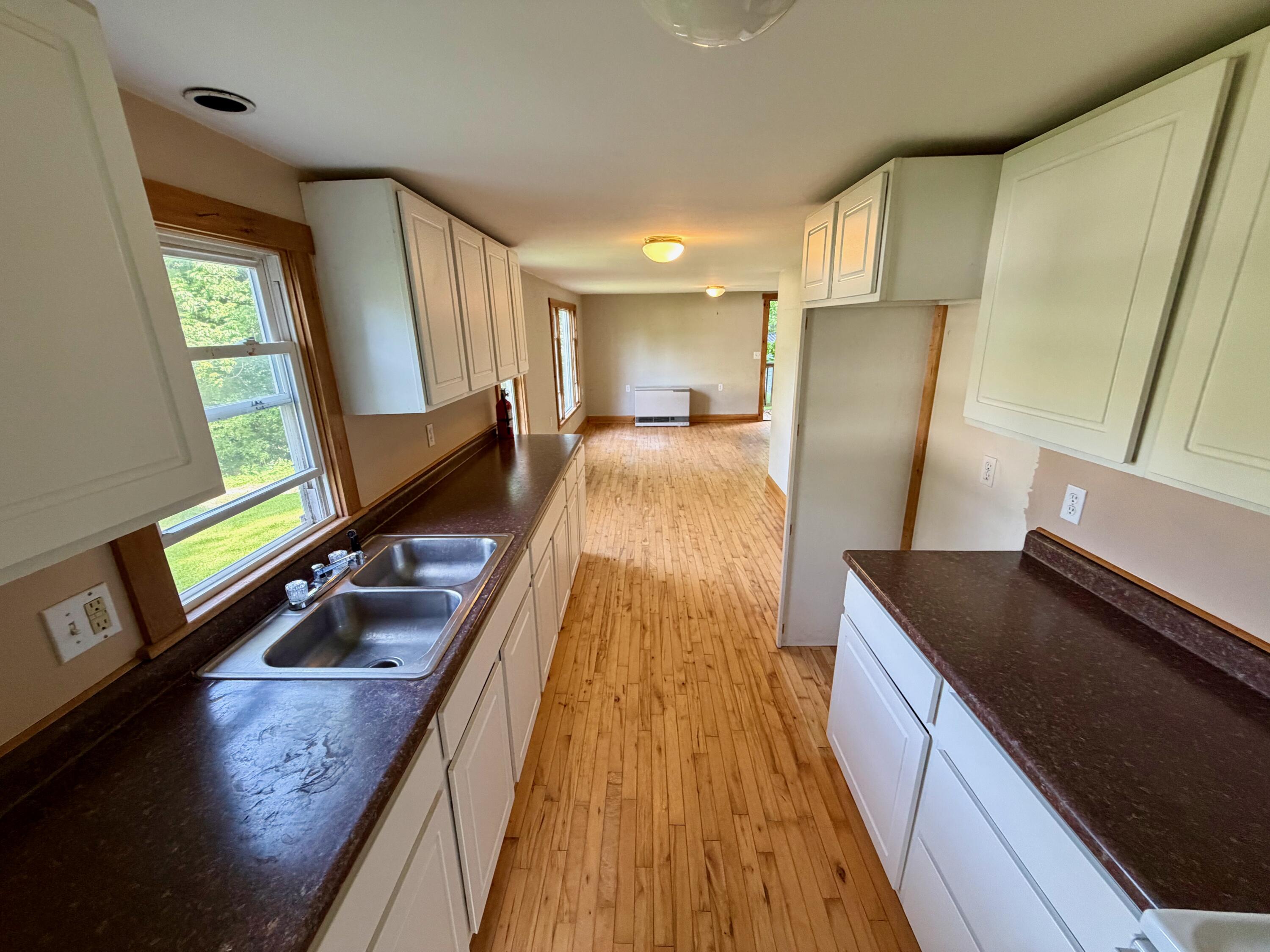 2895 Nys Route 73 Keene NY 12942