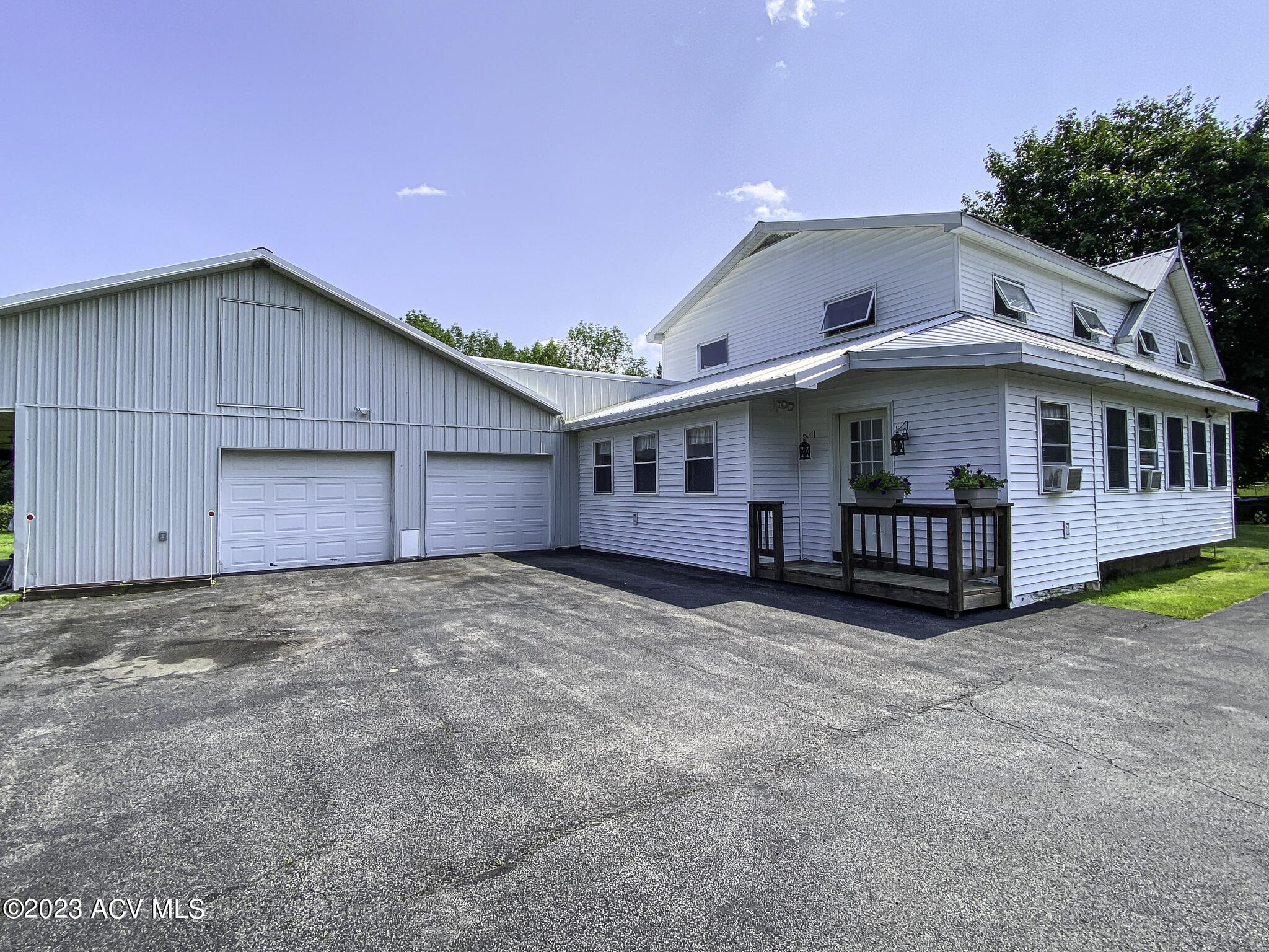 1694 Hardscrabble Road Saranac NY 12991