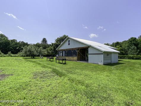 1694 Hardscrabble Road Saranac NY 12991
