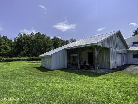 1694 Hardscrabble Road Saranac NY 12991
