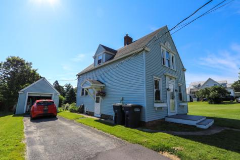11076 Us-9 Champlain NY 12919