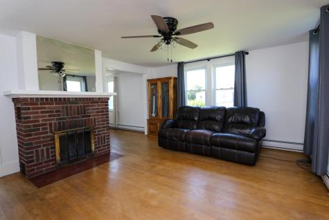 11076 Us-9 Champlain NY 12919