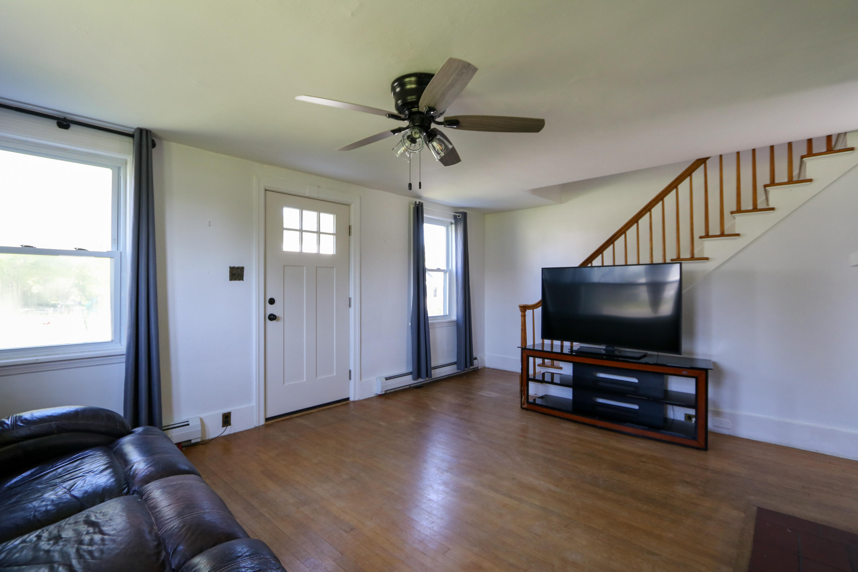 11076 Us-9 Champlain NY 12919