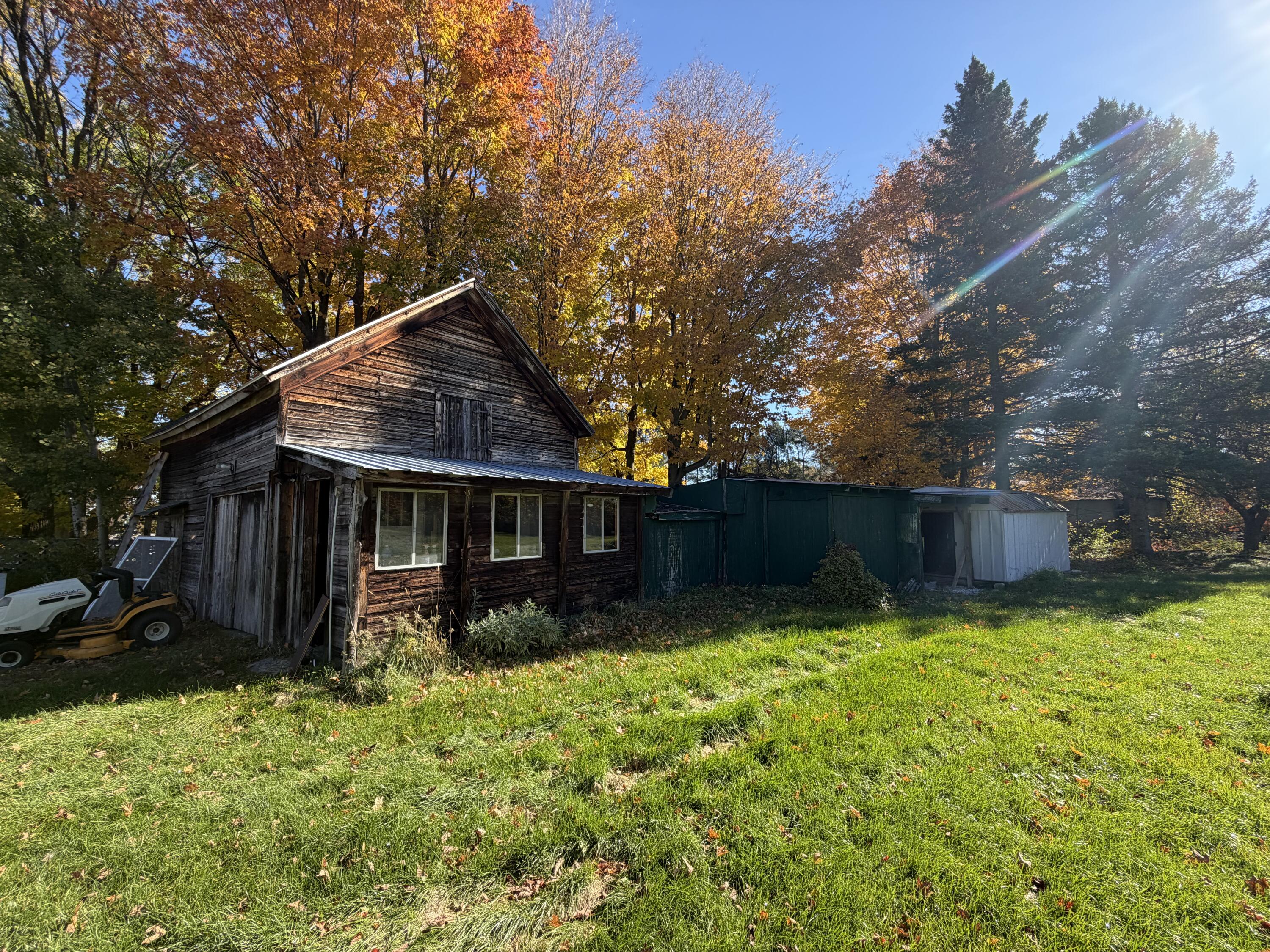 11 Pepper Hill Road Mooers Forks NY 12959