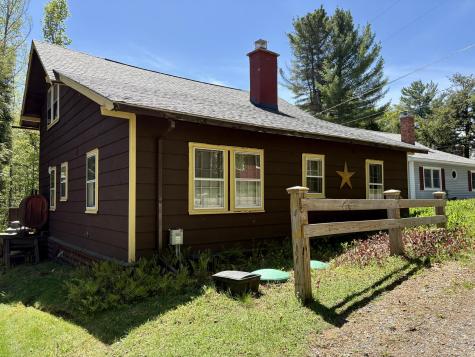 40 Woodland Lane Saranac Lake NY 12983