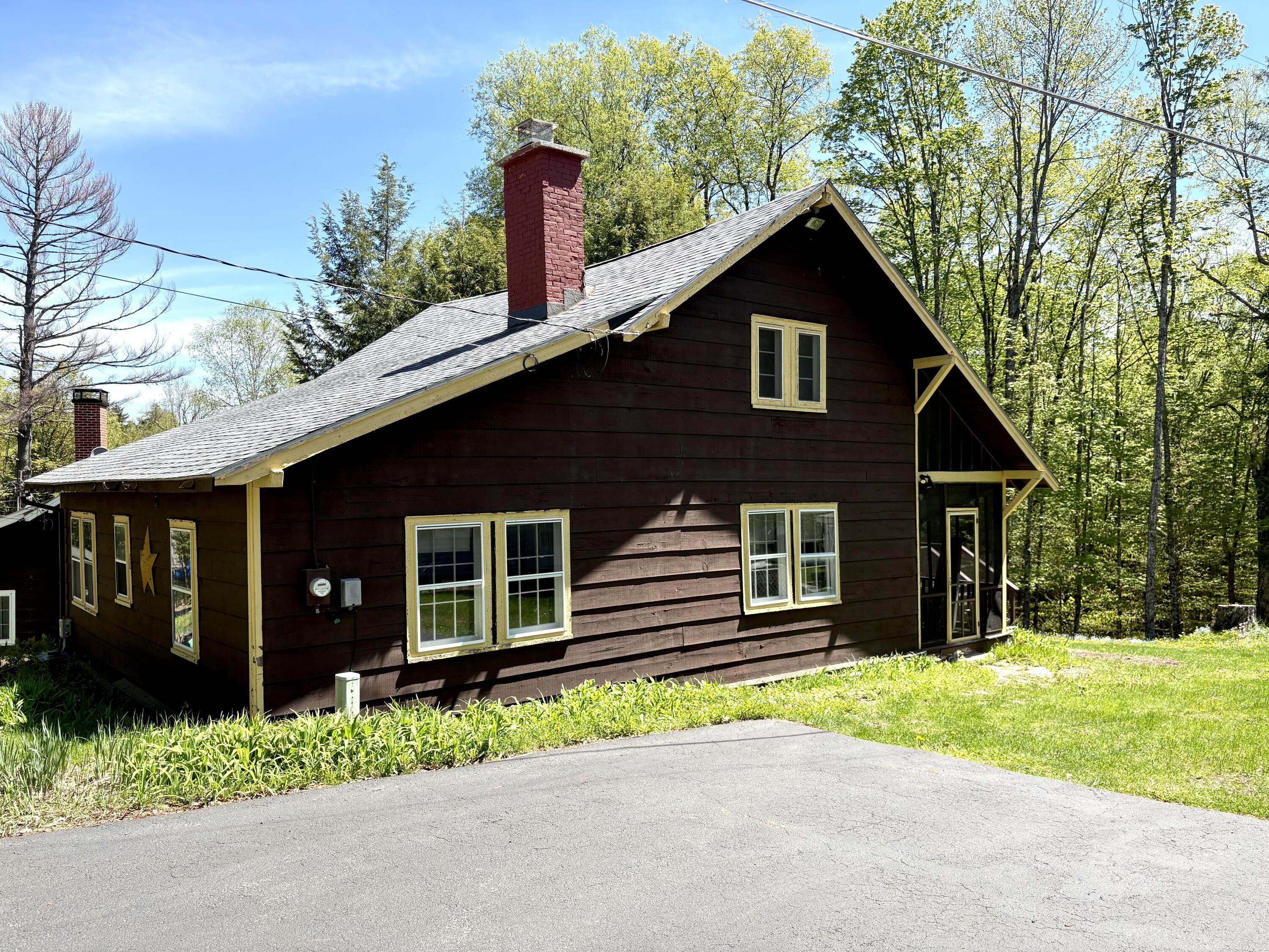 40 Woodland Lane Saranac Lake NY 12983