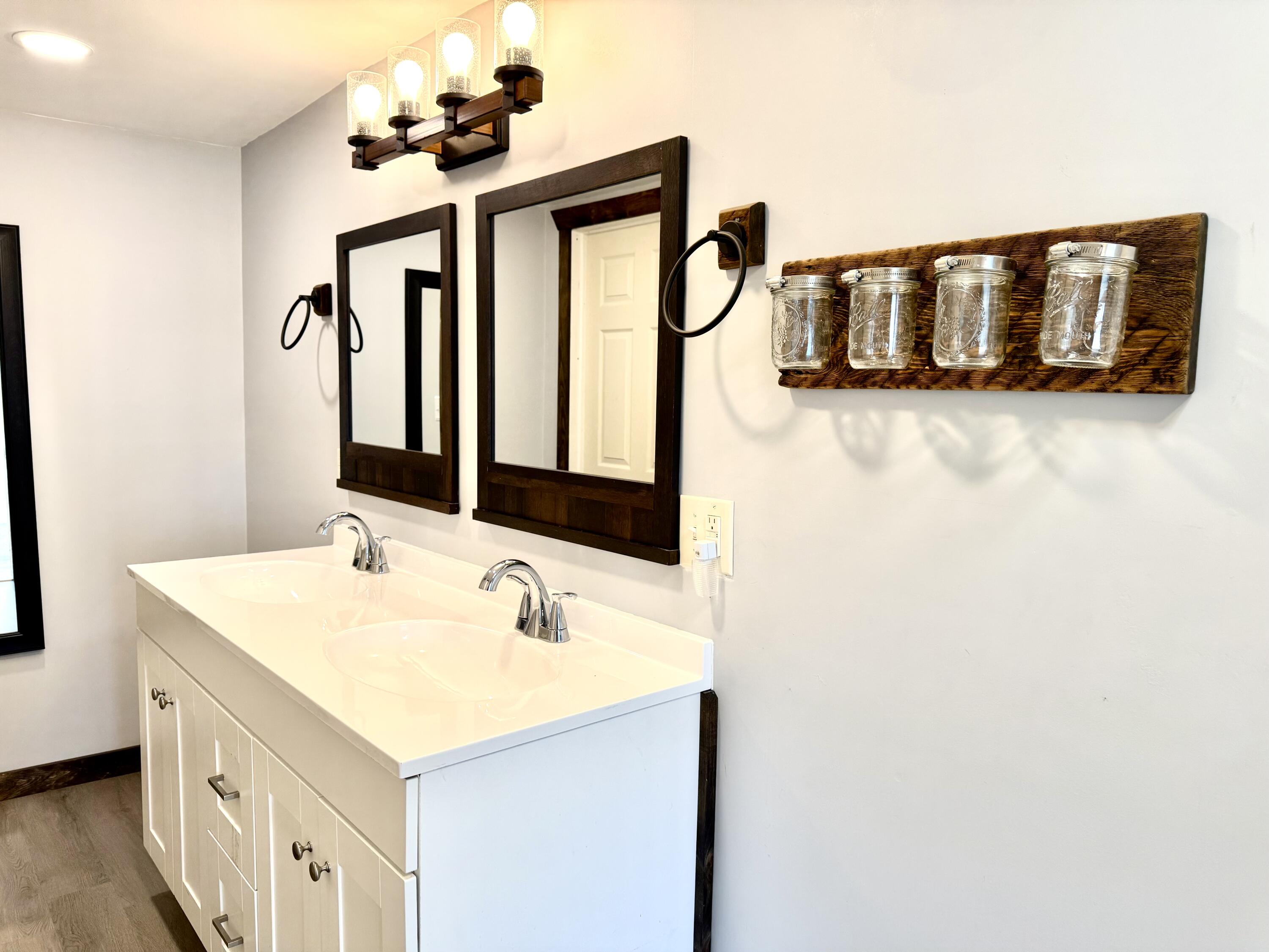 9454 Us-9 Chazy NY 12921