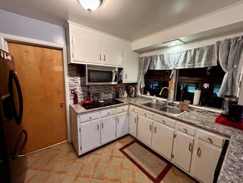32 Ollivetti Place Plattsburgh NY 12901