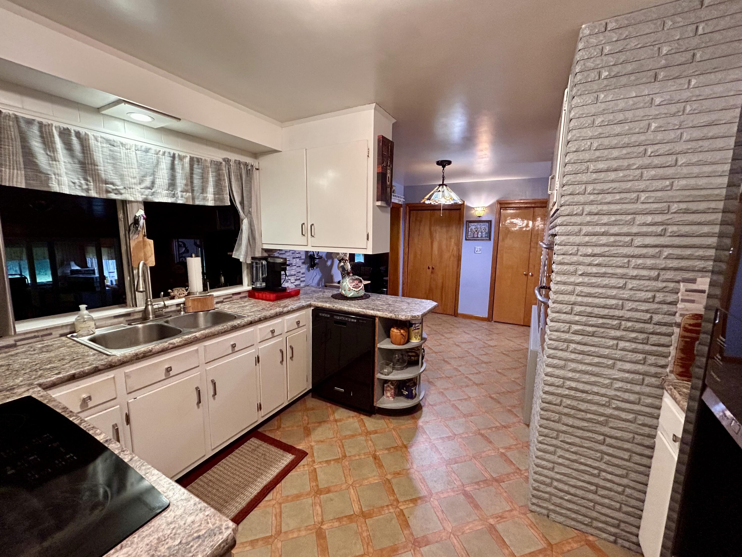 32 Ollivetti Place Plattsburgh NY 12901