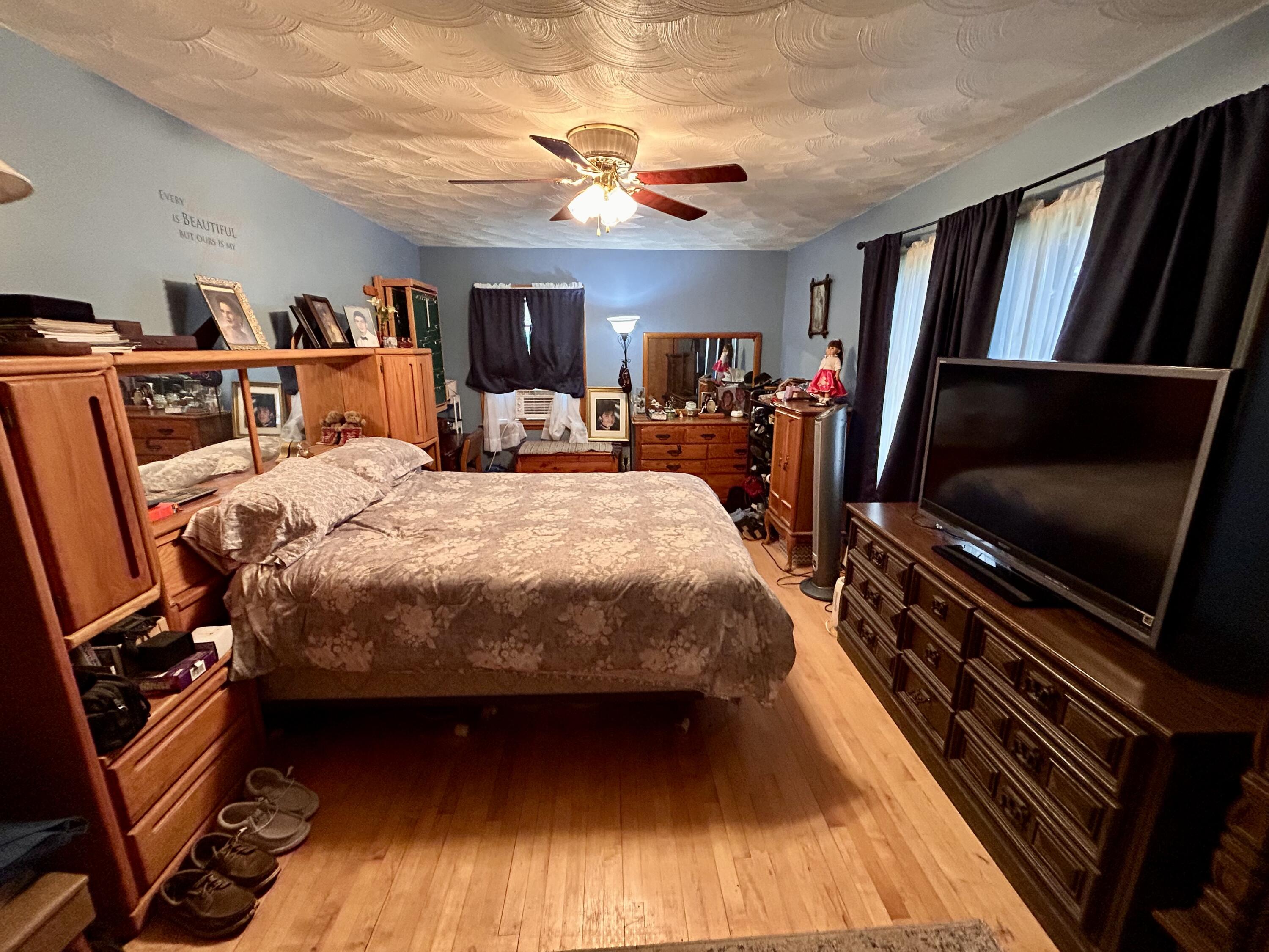 32 Ollivetti Place Plattsburgh NY 12901
