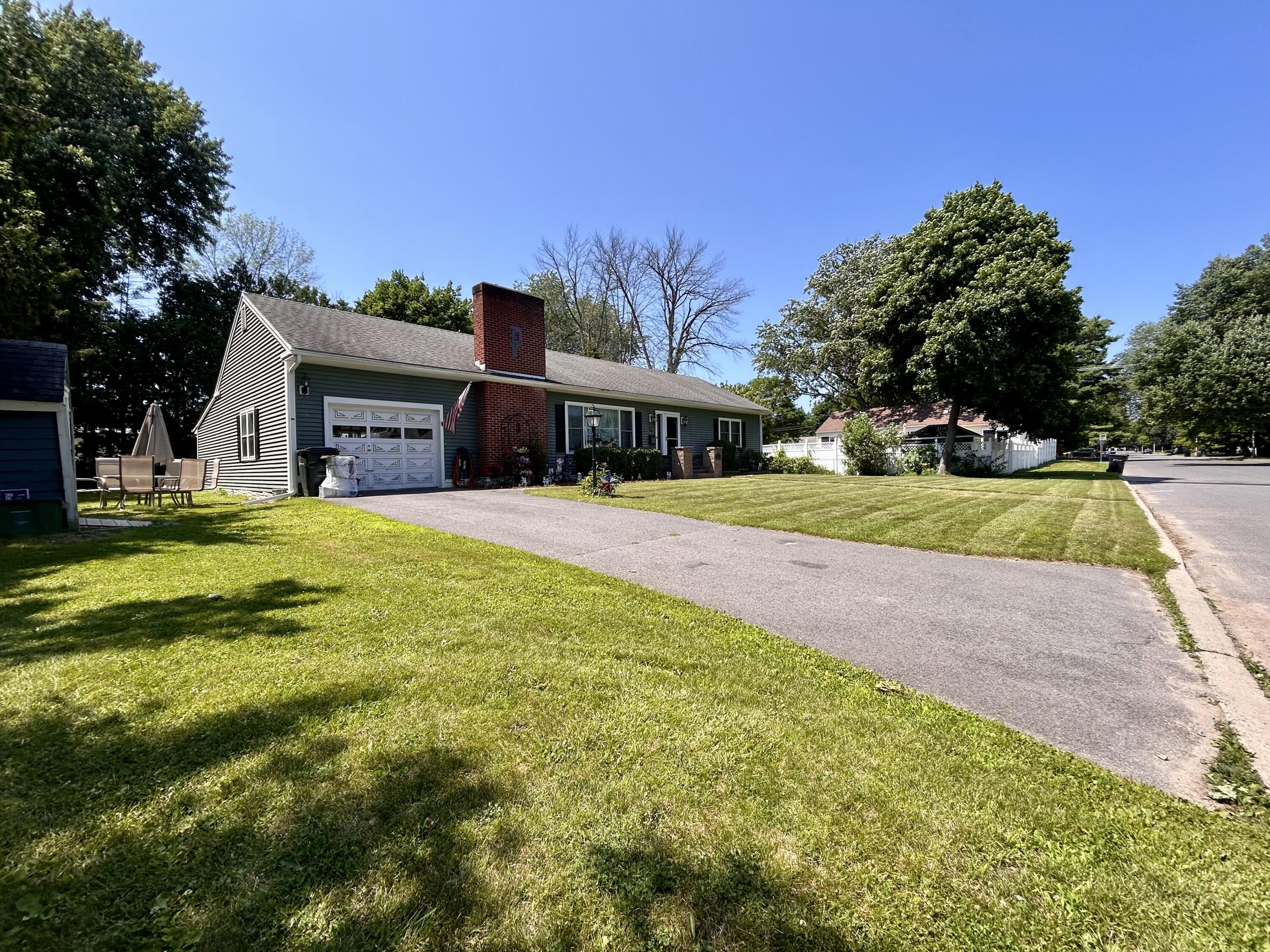 32 Ollivetti Place Plattsburgh NY 12901