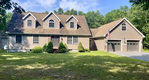 93 Lakeside Road Peru NY 12972