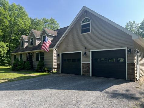 93 Lakeside Road Peru NY 12972