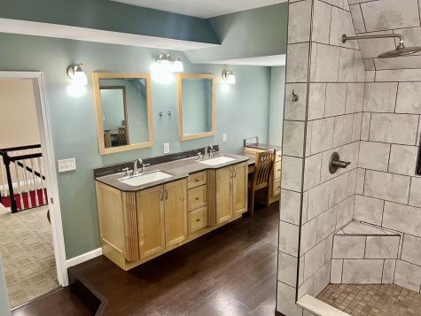 93 Lakeside Road Peru NY 12972