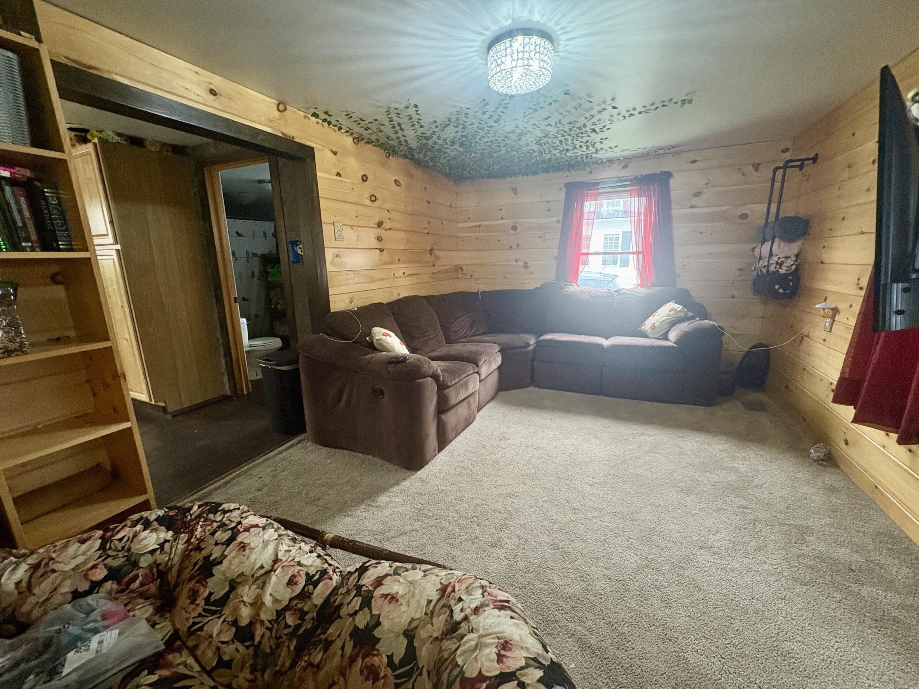 26 Lake Street Chateaugay NY 12920
