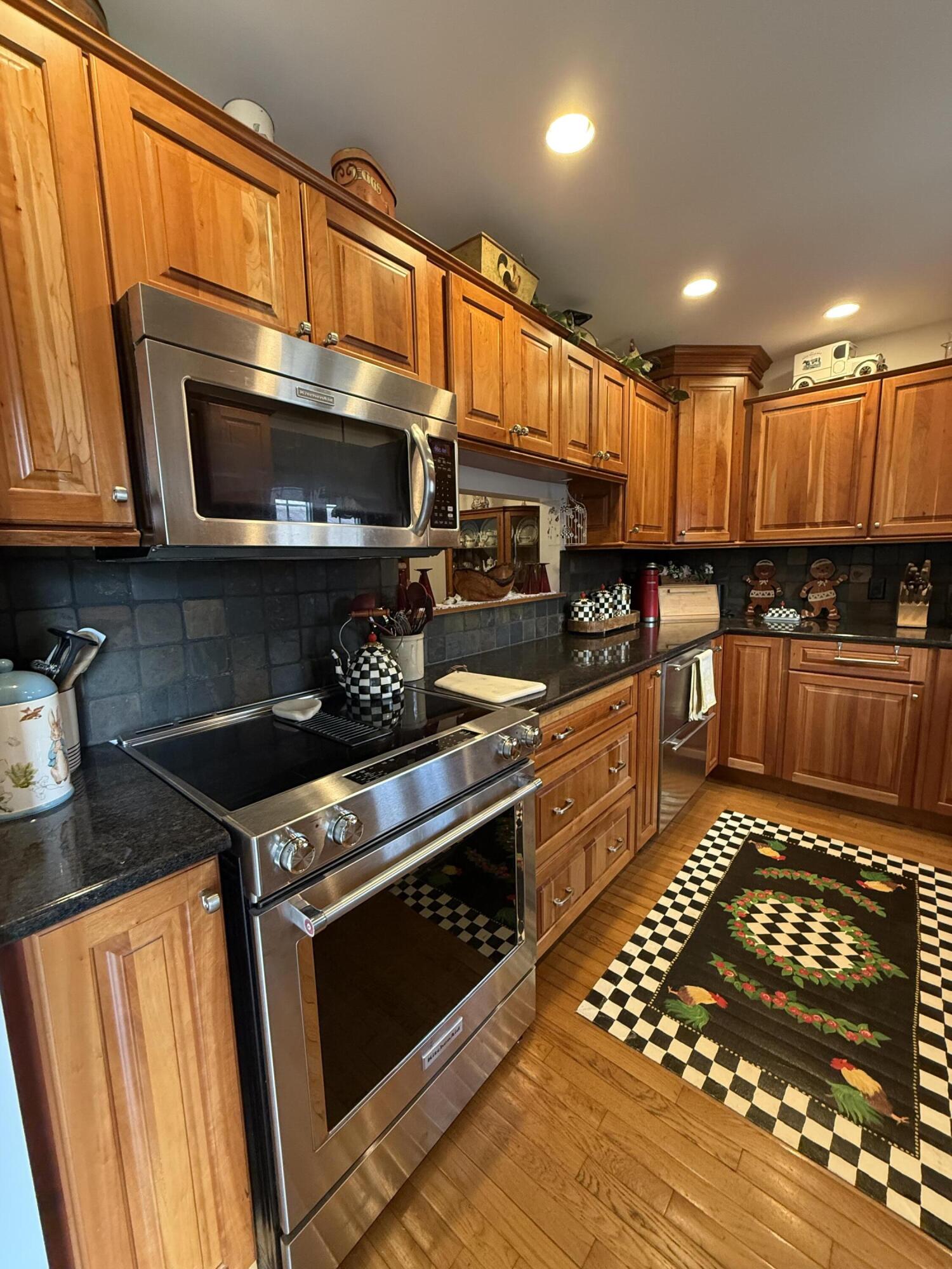 56 Set Point Plattsburgh NY 12901
