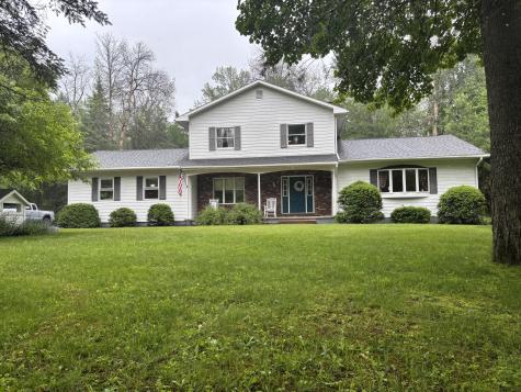 5 Beechwood Drive Morrisonville NY 12962