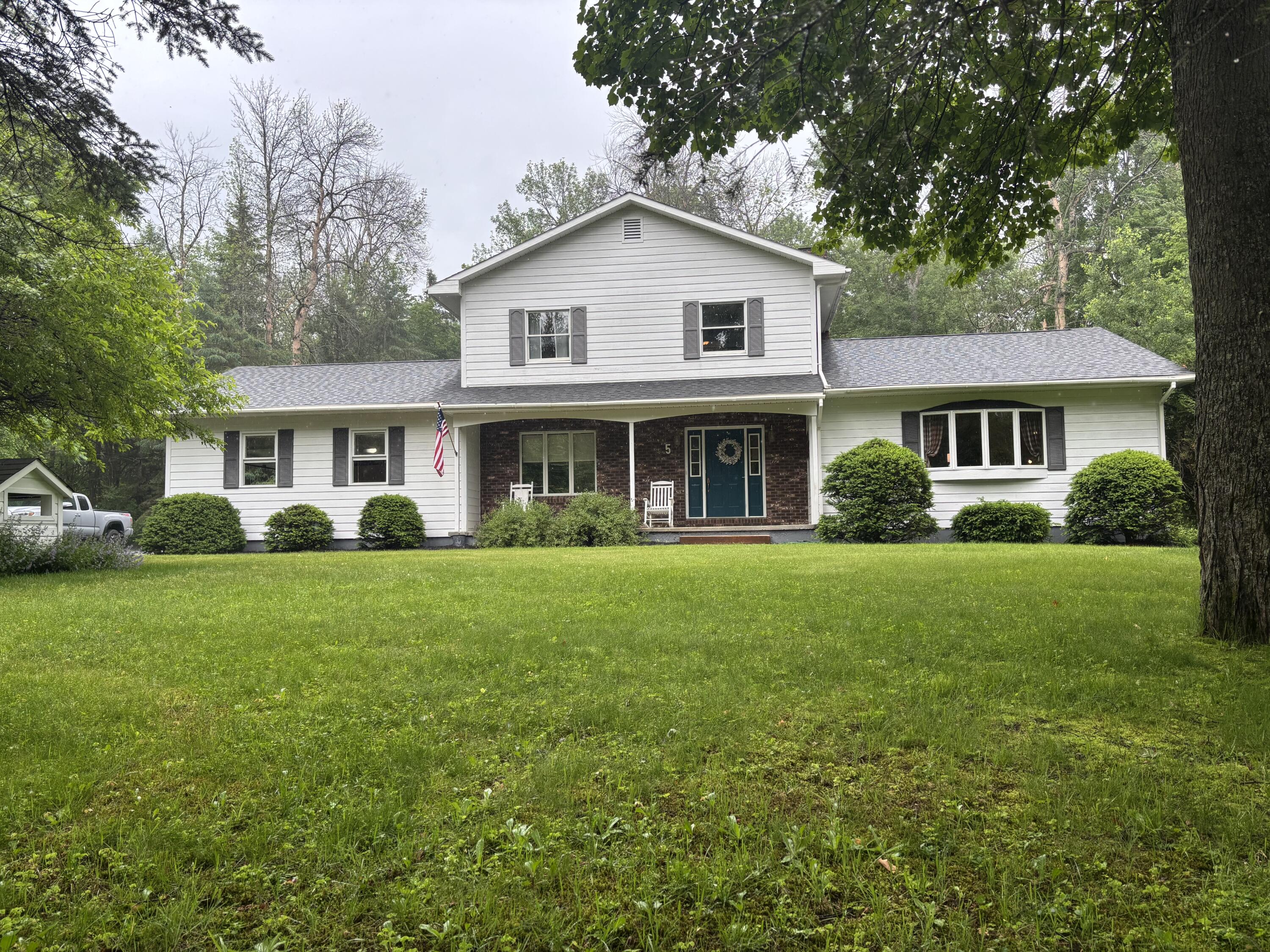 5 Beechwood Drive Morrisonville NY 12962