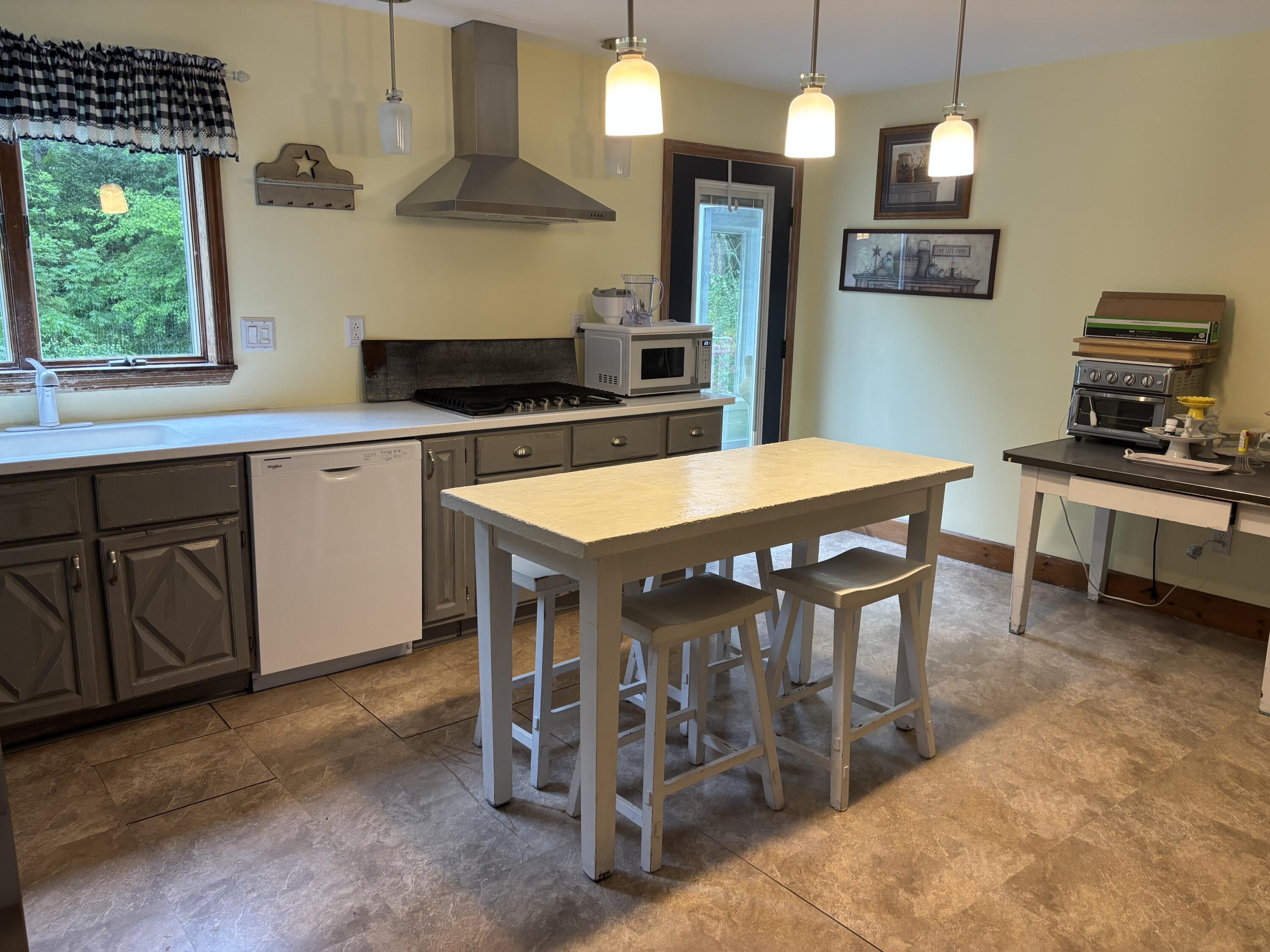5 Beechwood Drive Morrisonville NY 12962