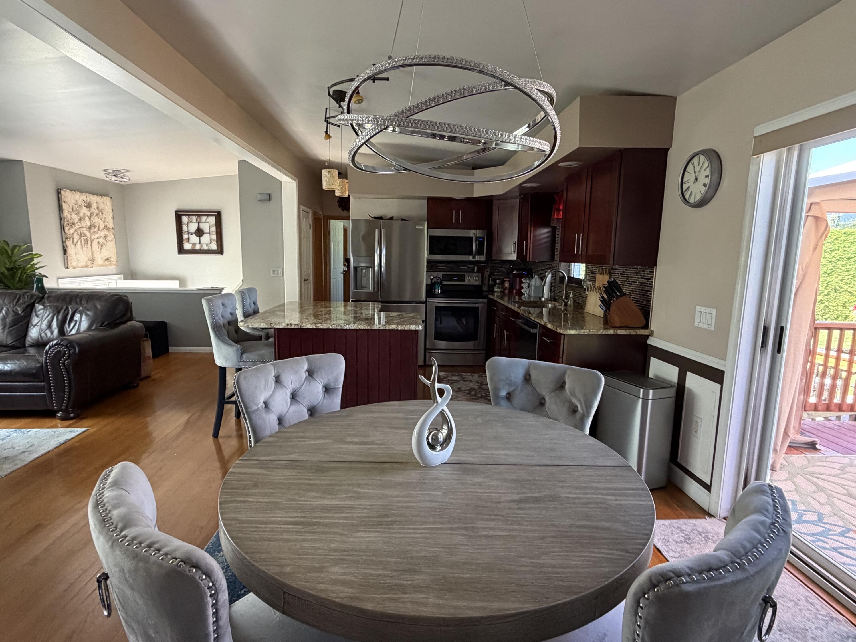 31 Vintage Estates Plattsburgh NY 12901