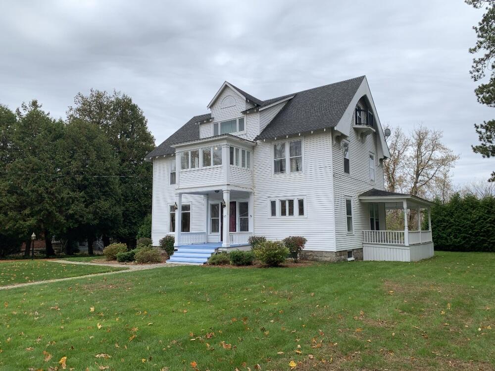 45 Oak Street Champlain NY 12919