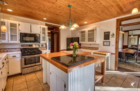 75 Franklin Avenue Saranac Lake NY 12983