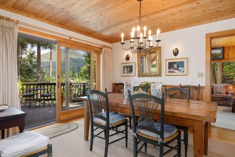 55 Woodpecker Way Keene NY 12942