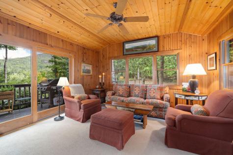 55 Woodpecker Way Keene NY 12942