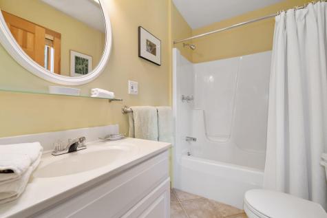 55 Woodpecker Way Keene NY 12942