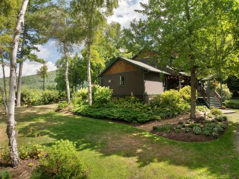 55 Woodpecker Way Keene NY 12942