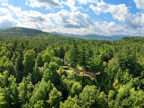 55 Woodpecker Way Keene NY 12942