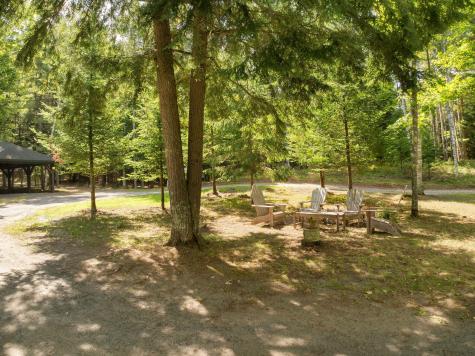 55 Woodpecker Way Keene NY 12942