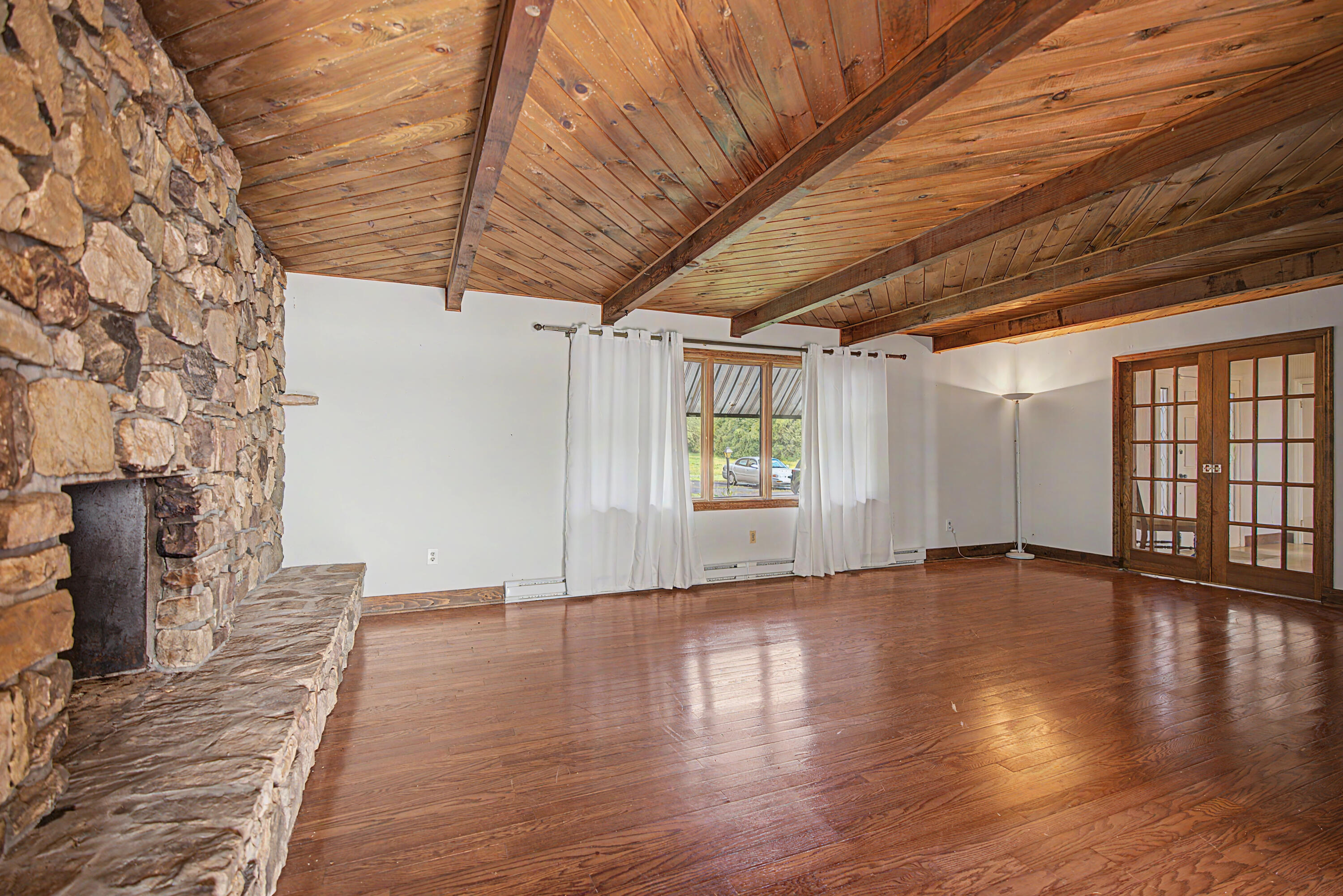8 Coastland Drive Plattsburgh NY 12901