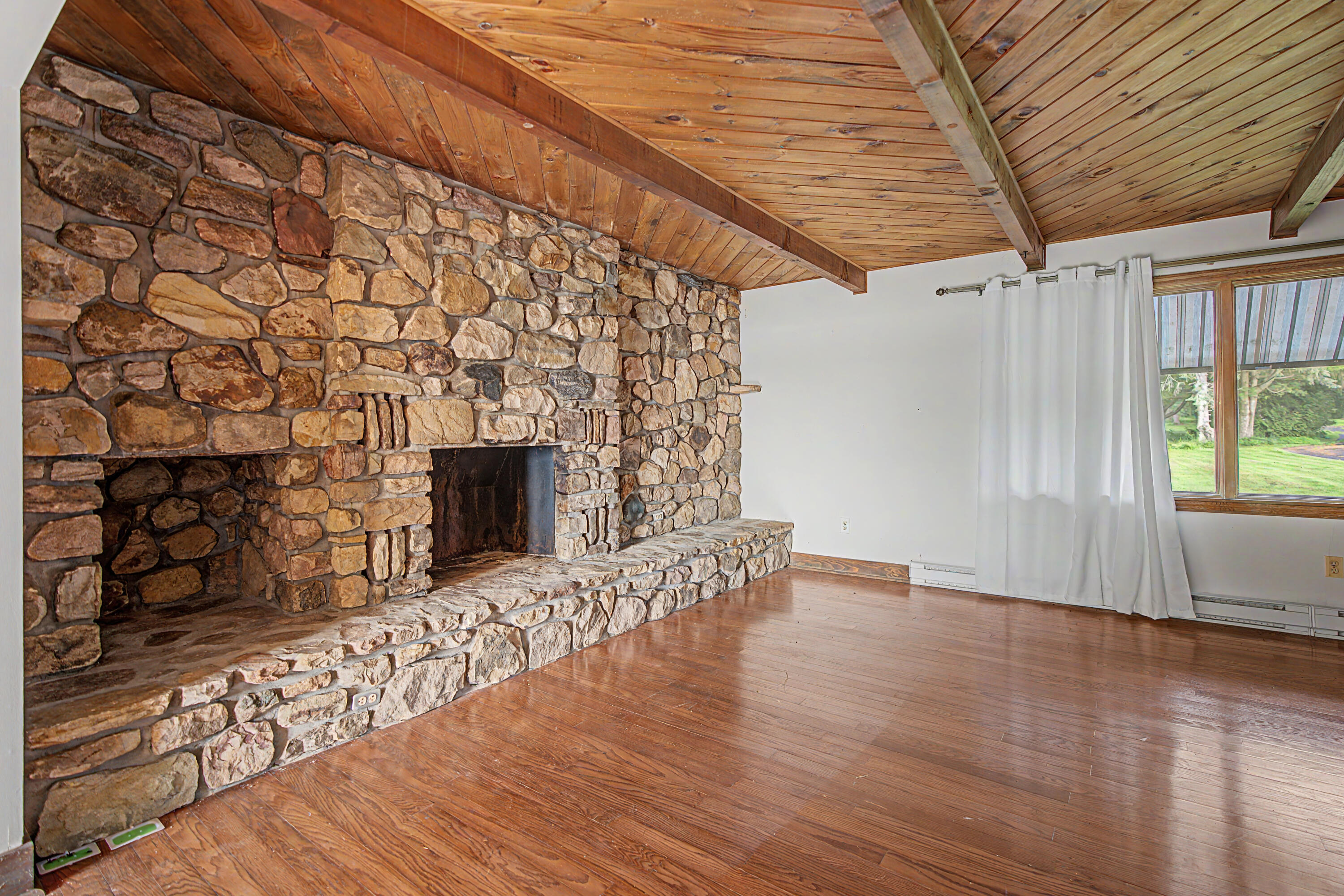 8 Coastland Drive Plattsburgh NY 12901