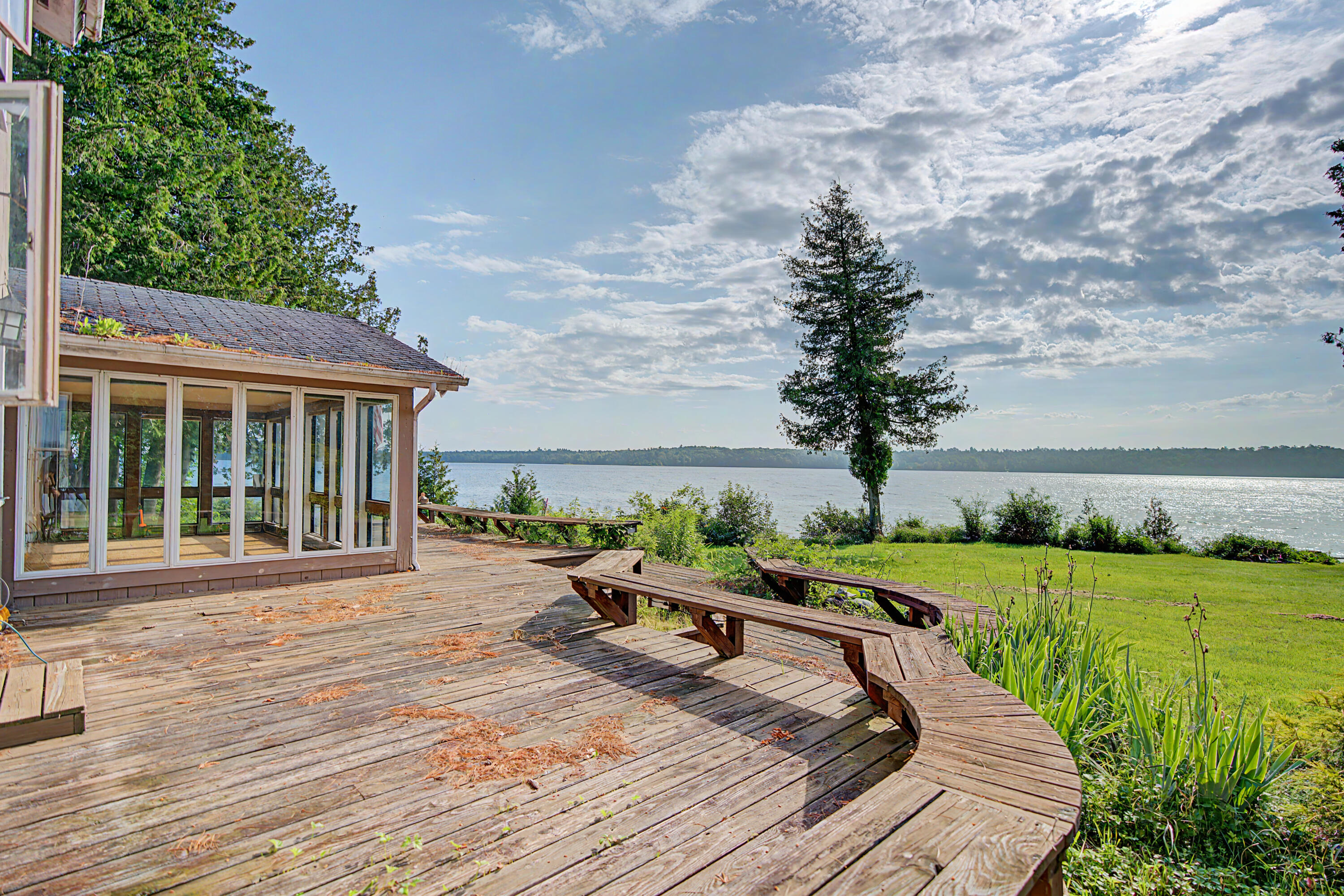 8 Coastland Drive Plattsburgh NY 12901