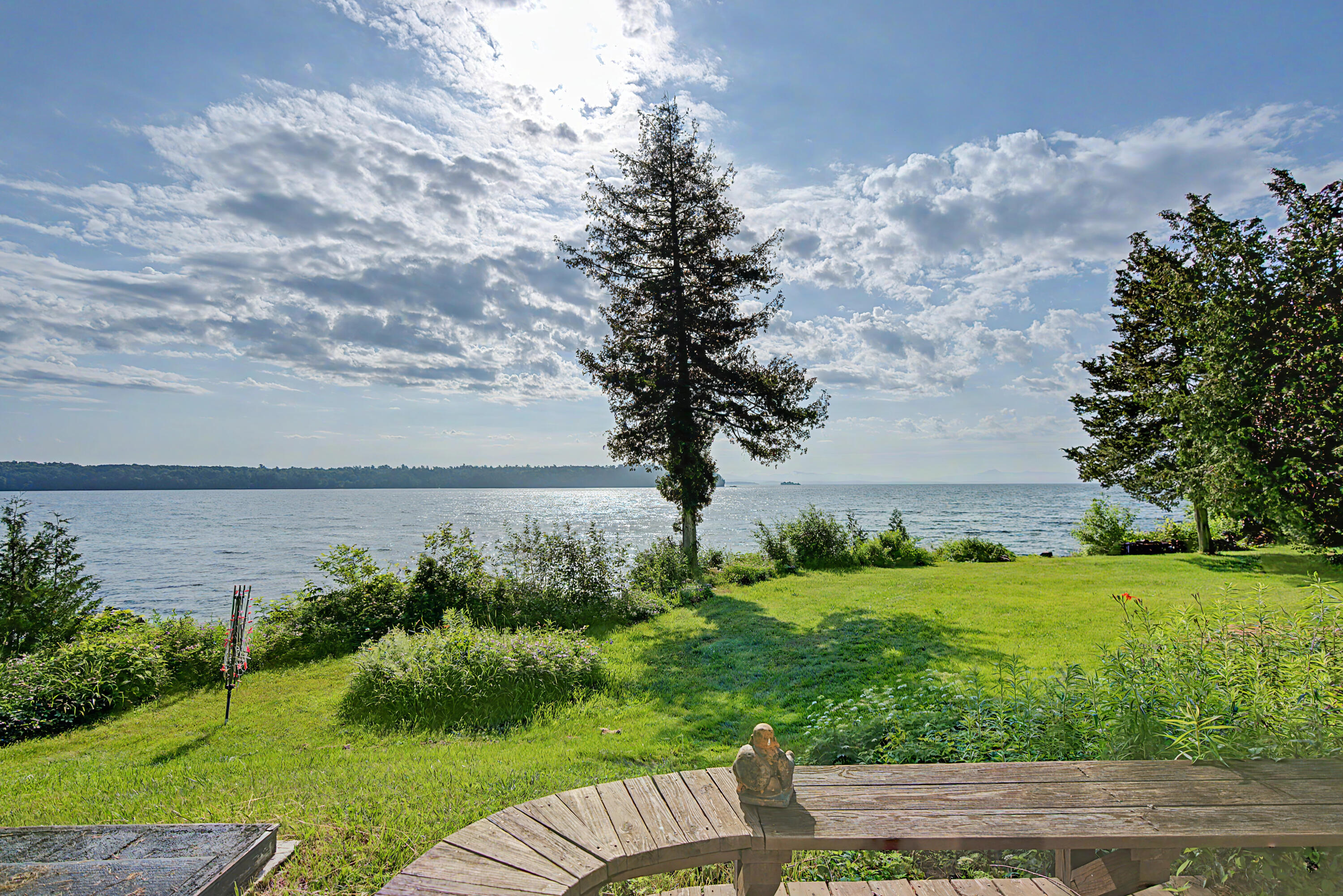 8 Coastland Drive Plattsburgh NY 12901