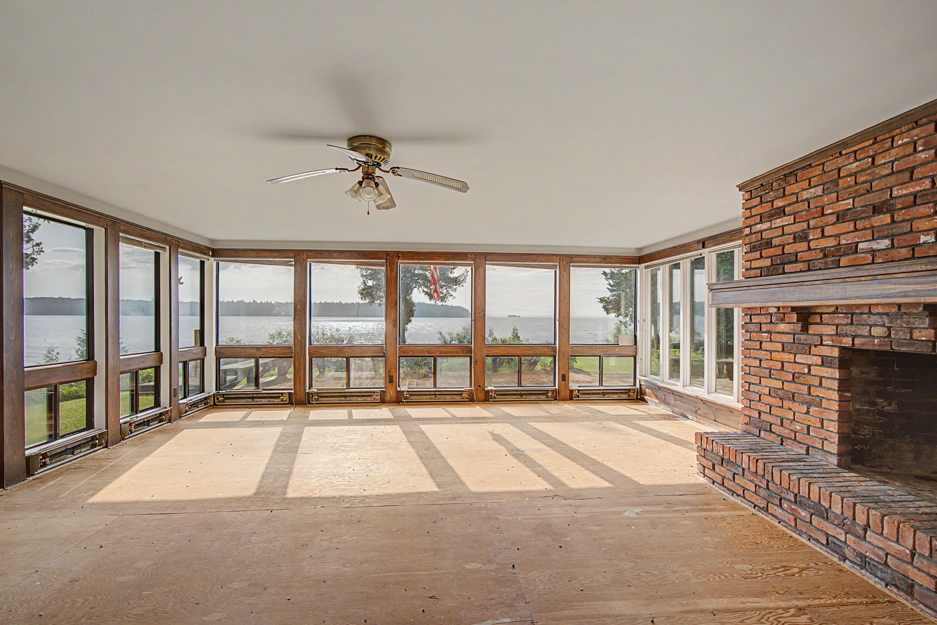 8 Coastland Drive Plattsburgh NY 12901