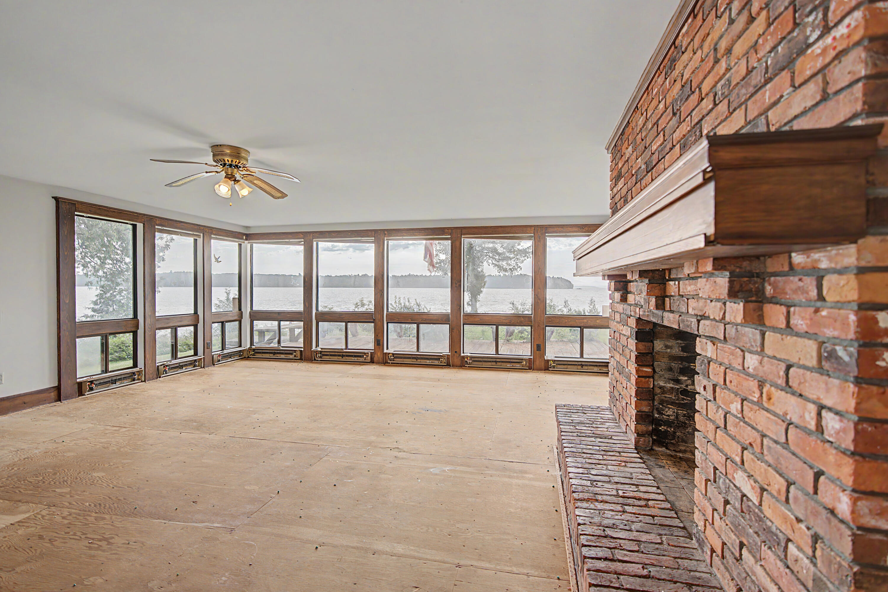 8 Coastland Drive Plattsburgh NY 12901
