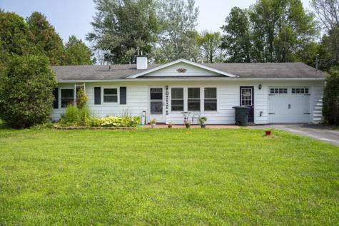 8 Mohawk Road Plattsburgh NY 12901