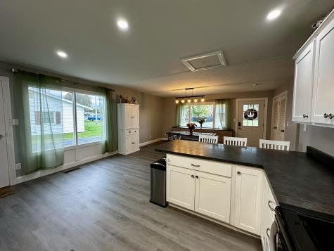 21 Genesee Lane Plattsburgh NY 12901